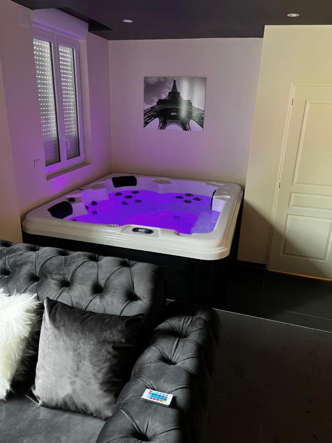 Magnifique Duplex Avec Jaccuzi, Sauna Et Cinema Room Privatif Fontenoy  Екстер'єр фото